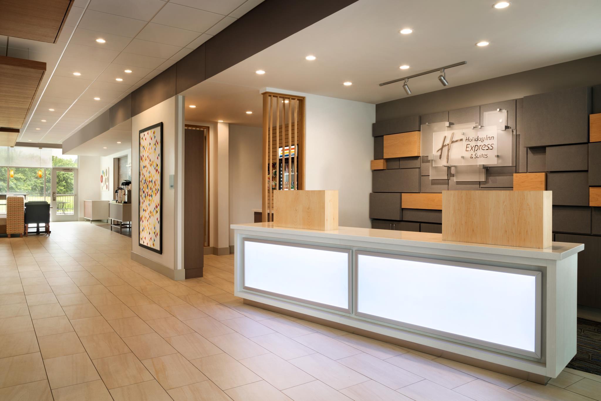 Holiday Inn Express & Suites Macon North By Ihg Exterior foto