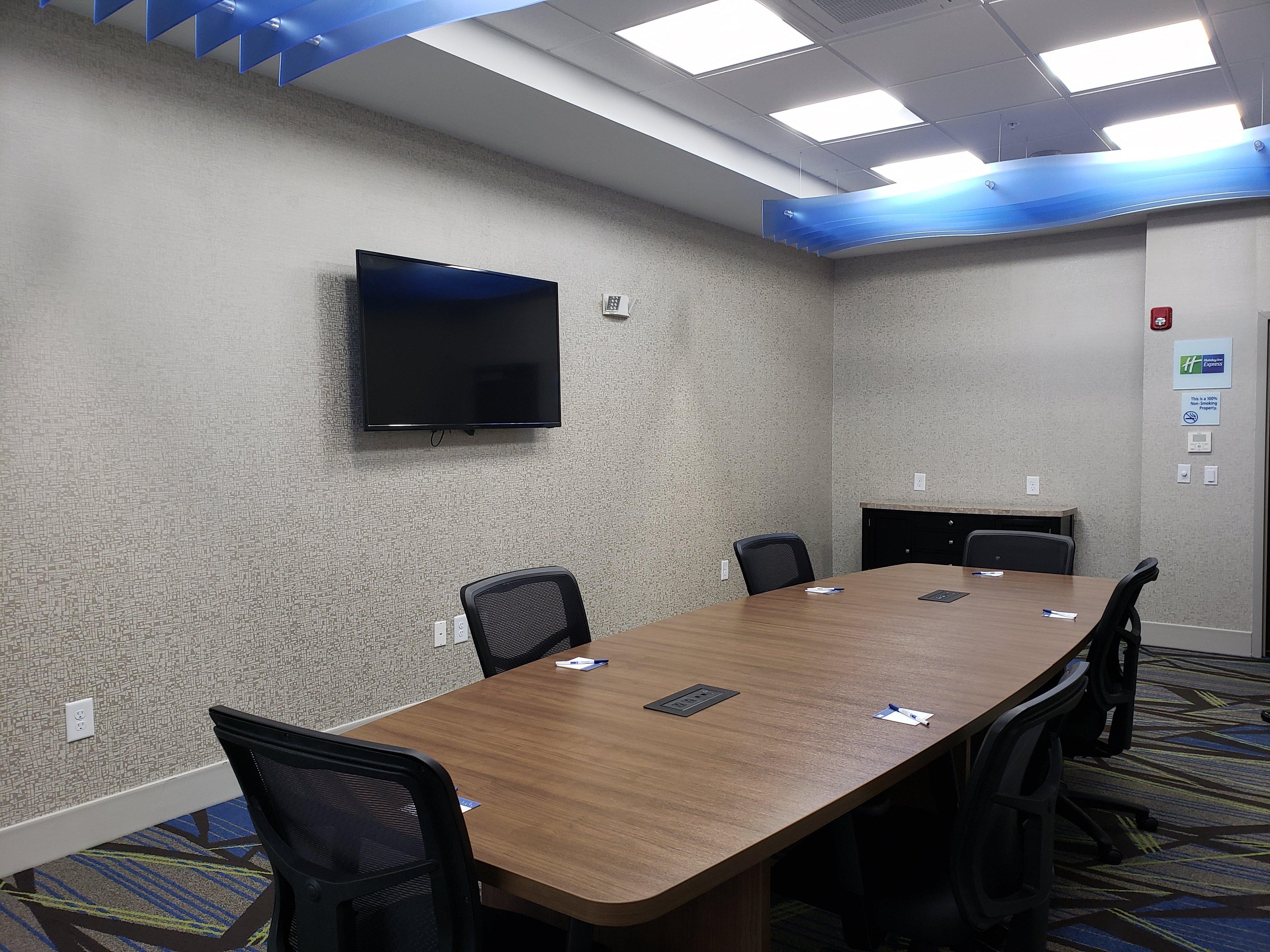 Holiday Inn Express & Suites Macon North By Ihg Exterior foto